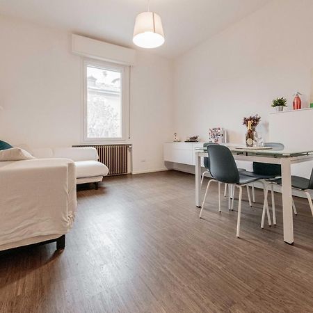 Realkasa De Crescenzi Family Apartment Bologna Luaran gambar